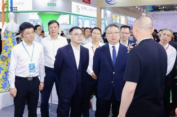 柯桥春季纺博会规模展示