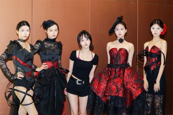 柯桥春季纺博会服装供应链展