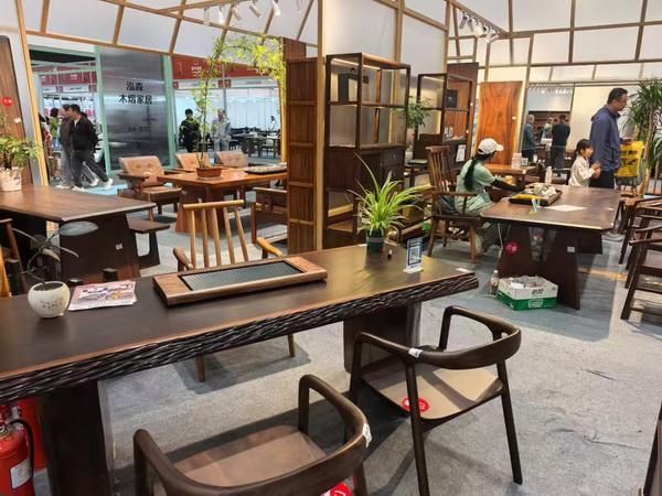 米兰家具展对比