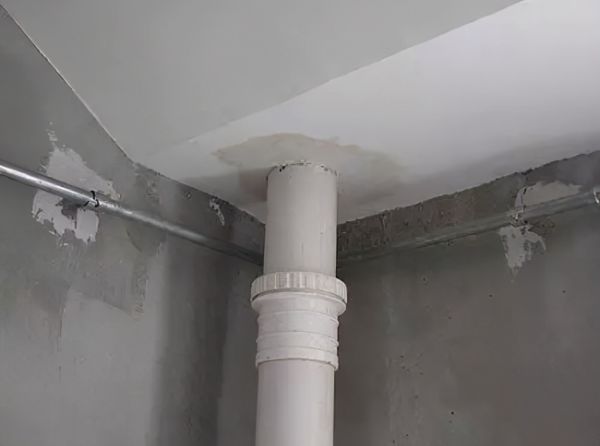 管根渗漏