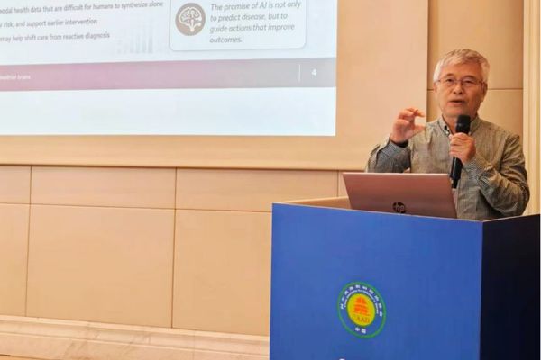 美国医学与生物工程学院士文學軍教授阐述S-NAD+复配方案