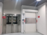 背发光形象墙装修：柔和不刺眼
