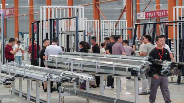 帕豪门窗现代化生产基地
