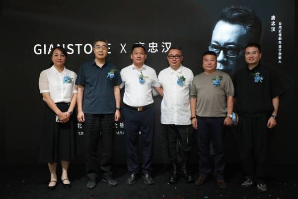 800平方展厅扩店抢占全铝定制赛道｜专访嘉斯顿北京主理人周泉