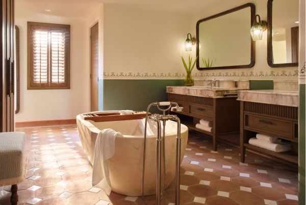 Luxurious Bathroom Design