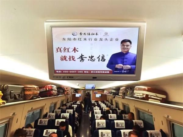 当《牛来》精神遇见李忠信红木:循耕耘之道,赴长久之约