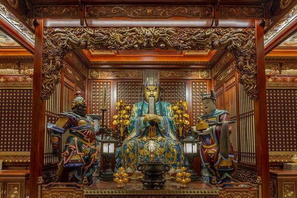 年年红金典：重阳岁时，一堂红木见东方