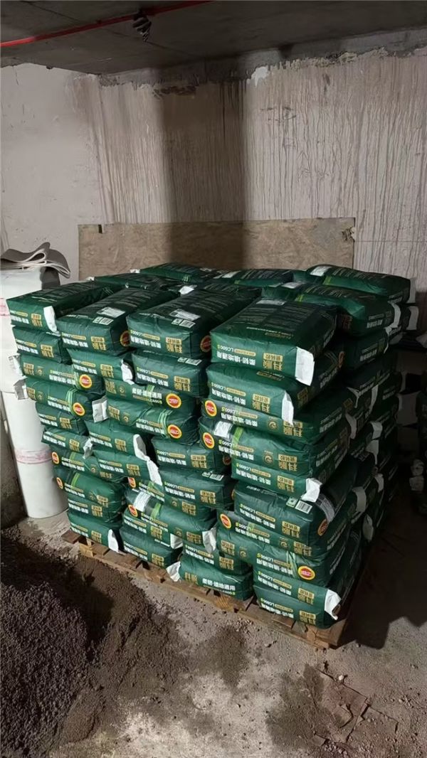 科顺藏龙外墙大砖型瓷砖胶