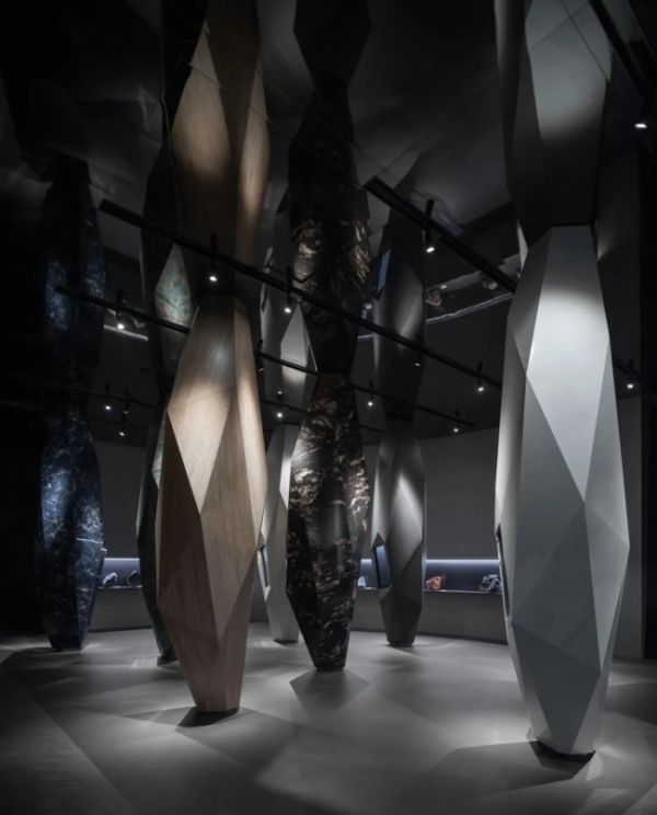 Porcelain Art Museum Exhibition