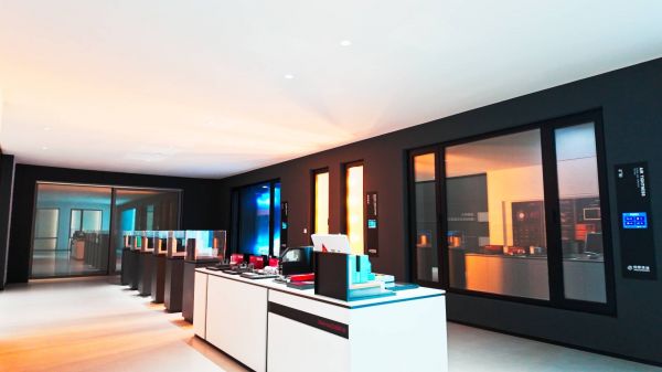 Parhow Windows Manufacturing Image